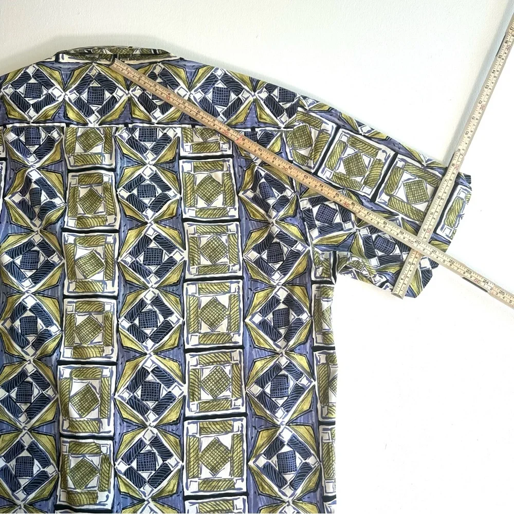 Banana Republic Men’s Size Large Shirt‎ Button Down